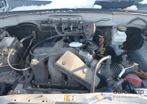 2008 Ford Escape Xlt z USA, uszkodzony, nr VIN 1FMCU03128KB67722